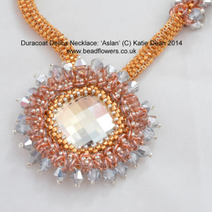 Aslan necklace pattern by Katie Dean, Beadflowers