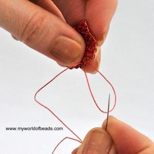 knotting between beads, step 2
