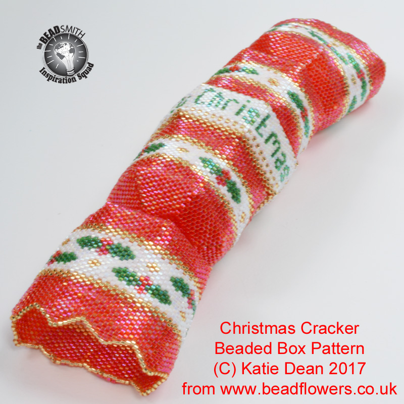 Shaping Peyote stitch: zig zag edge example. Christmas cracker beaded box pattern by Katie Dean, Beadflowers