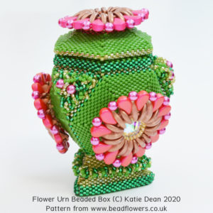 Flower Urn beaded box pattern, Katie Dean. Made with the free beading tutorial Paisley Duo flower motif