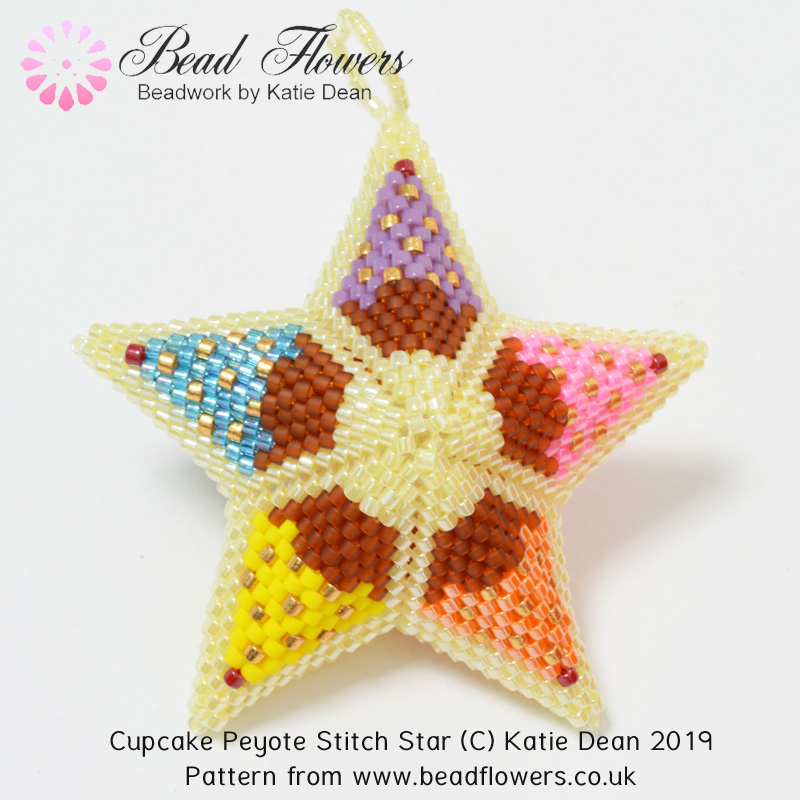 Cupcake Peyote star pattern, Katie Dean, Beadflowers